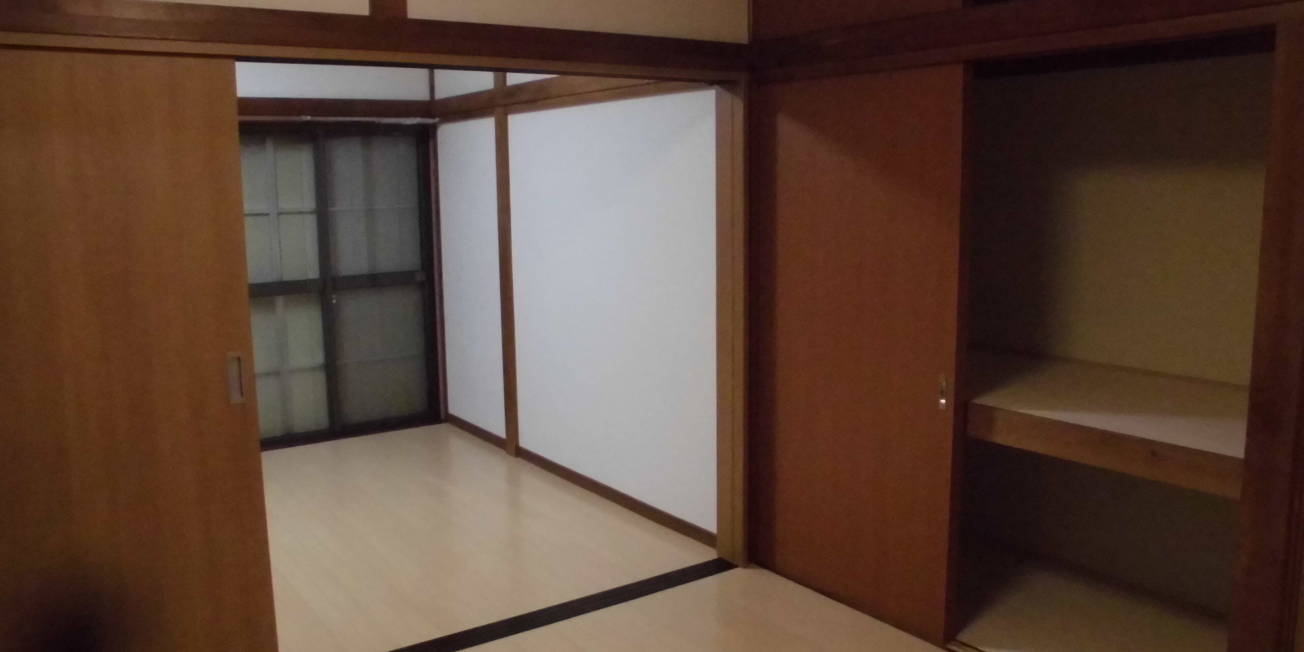 室内1
